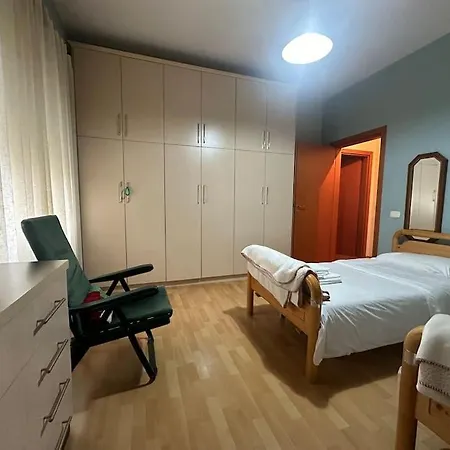 Spacious Near Park * Tirana